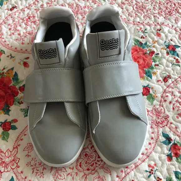 Men's Leather Sneakers - Picture 1 of 16